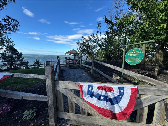 120 Soundview Drive, Rocky Point, NY 11778