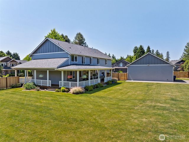 2111 215th Avenue E, Lake Tapps, WA 98391