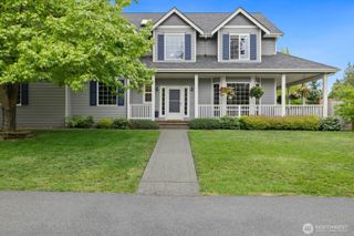2111 215th Avenue E, Lake Tapps, WA 98391