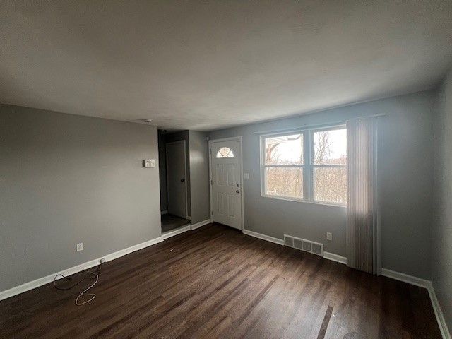 9216-9218 Florida Ave, East Hills, PA 15235