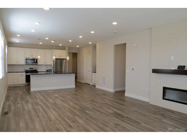 6874 Zuni Ct, Denver, CO 80221