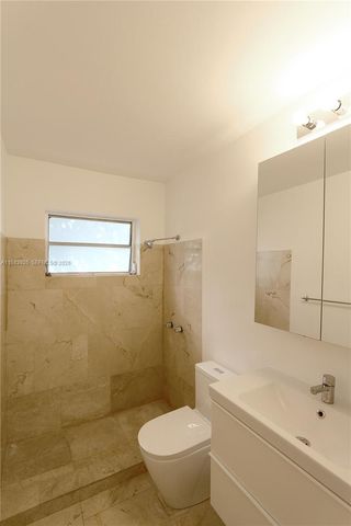 1021 Michigan Ave 8, Miami Beach, FL 33139
