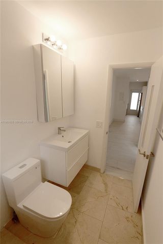 1021 Michigan Ave 8, Miami Beach, FL 33139