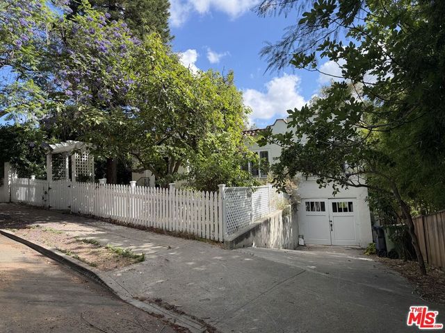 1546 Elevado Street, Los Angeles, CA 90026