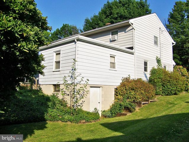 5217 LEHMAN RD, Spring Grove, PA 17362