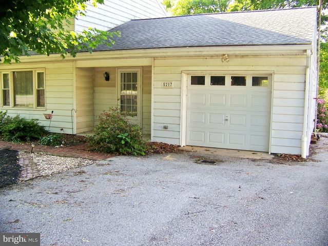 5217 LEHMAN RD, Spring Grove, PA 17362