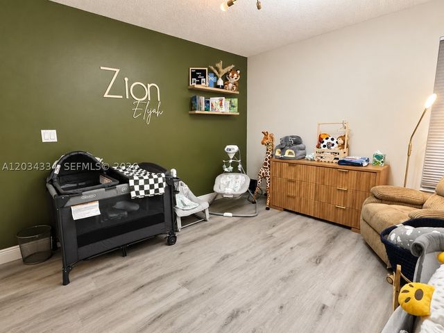 4761 NW 22nd St 42111, Coconut Creek, FL 33063