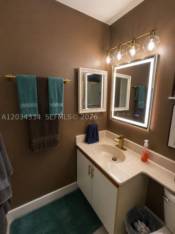4761 NW 22nd St 42111, Coconut Creek, FL 33063