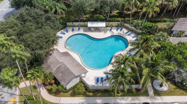 4761 NW 22nd St 42111, Coconut Creek, FL 33063