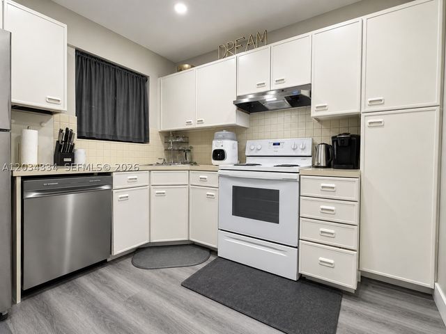 4761 NW 22nd St 42111, Coconut Creek, FL 33063