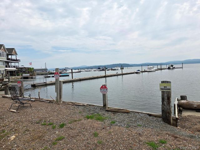 59 Beach Road, Stony Point, NY 10980