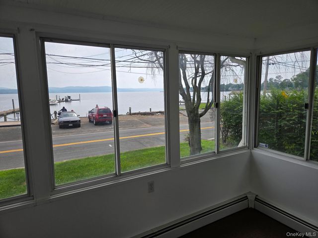 59 Beach Road, Stony Point, NY 10980