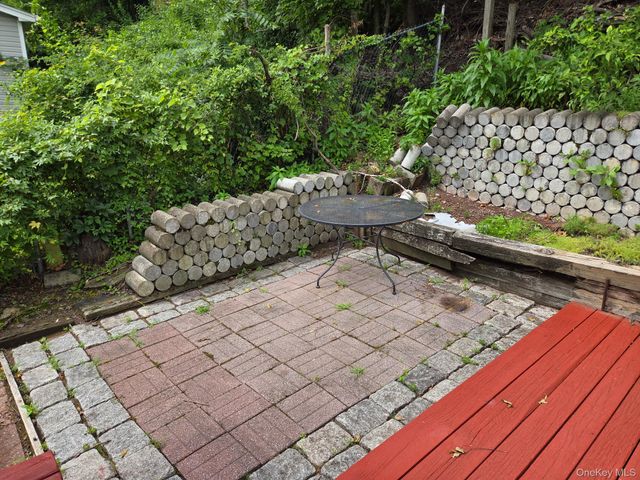 59 Beach Road, Stony Point, NY 10980