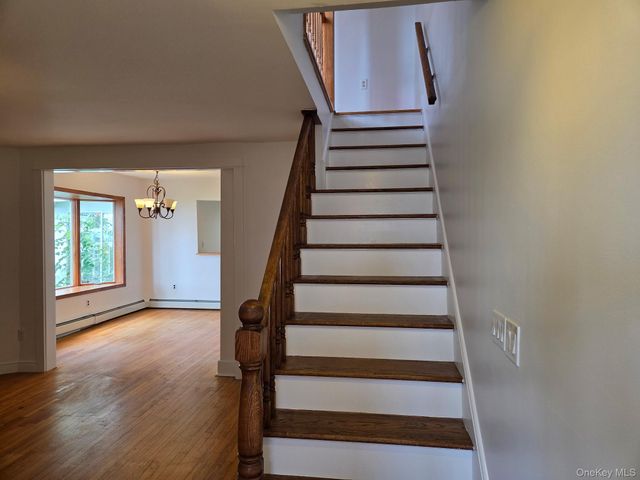 59 Beach Road, Stony Point, NY 10980
