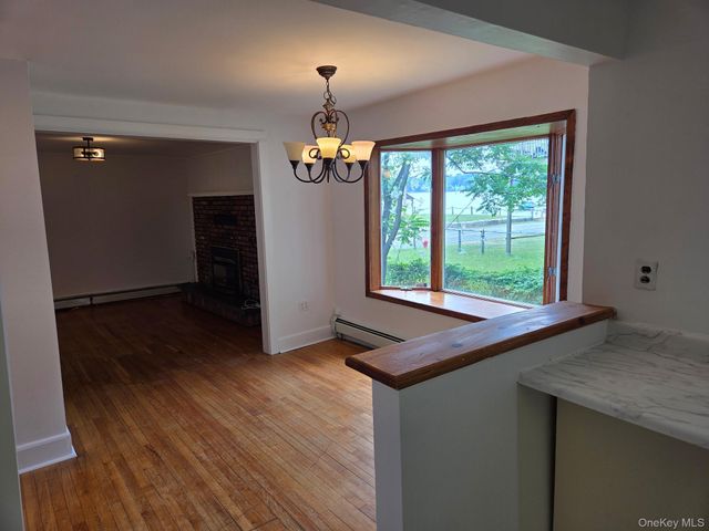 59 Beach Road, Stony Point, NY 10980