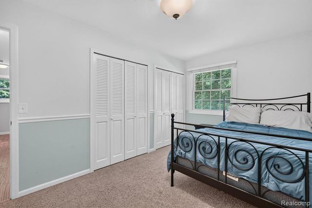 5521 Independence Colony Road, Grand Blanc, MI 48439