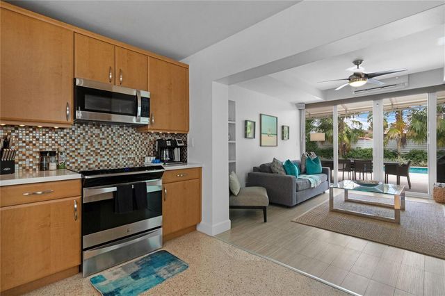 3321 NE 16th Court, Fort Lauderdale, FL 33305