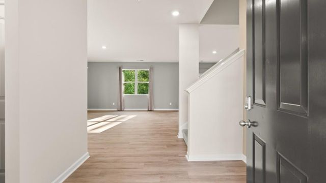 345 Creekview Way, Dallas, GA 30132