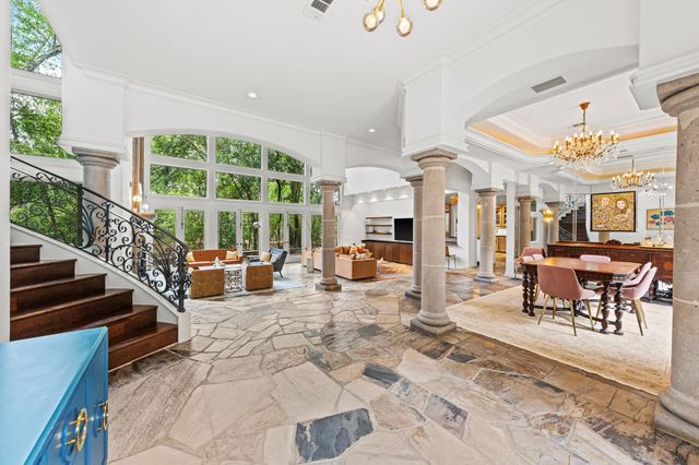 64 Saddlebrook Lane, Houston, TX 77024