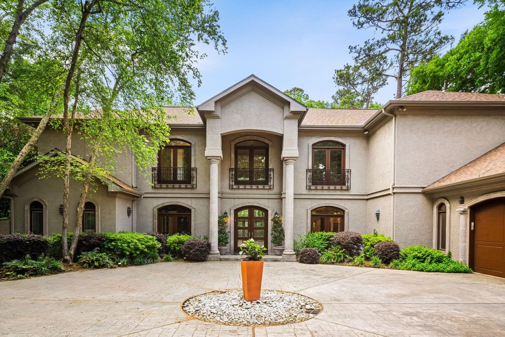 64 Saddlebrook Lane, Houston, TX 77024