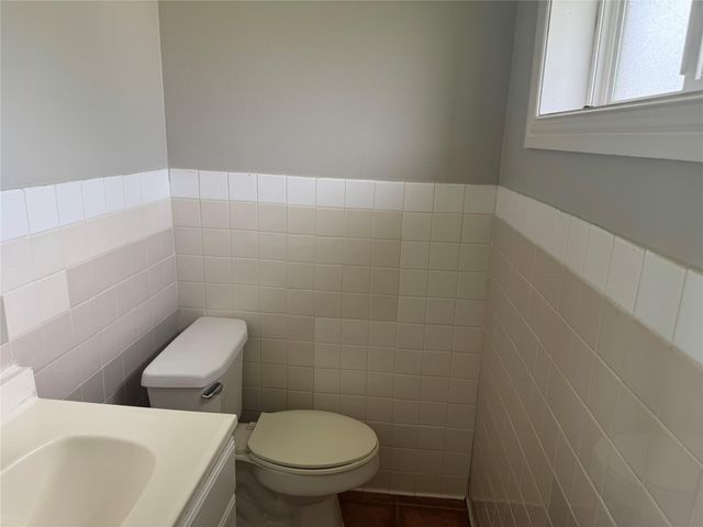 14407 Alkay Street, Houston, TX 77045