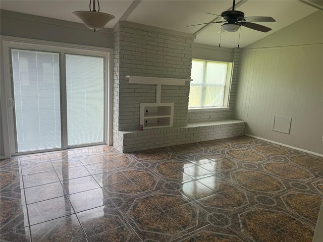 14407 Alkay Street, Houston, TX 77045