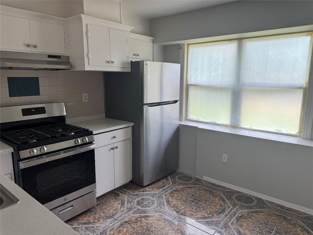 14407 Alkay Street, Houston, TX 77045