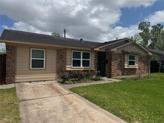 14407 Alkay Street, Houston, TX 77045