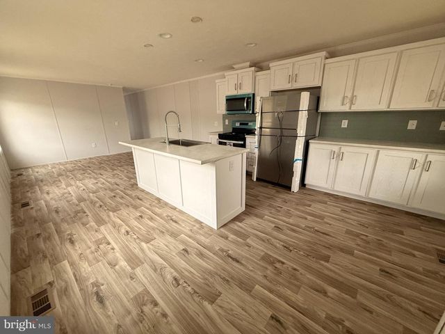 12 JACKSON DRIVE, Millville, NJ 08332
