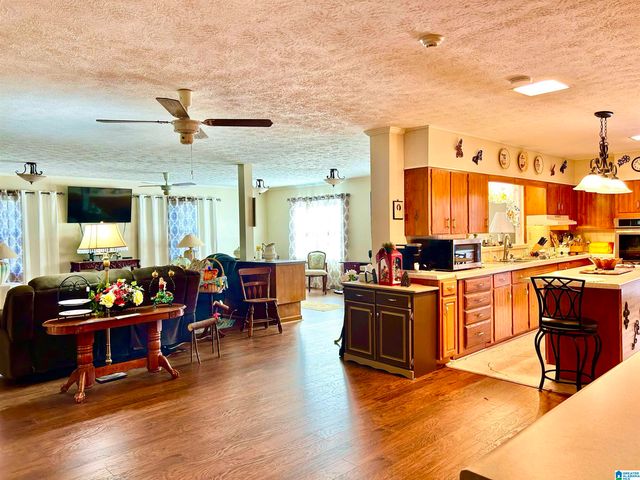 1213 VINE STREET, Anniston, AL 36207