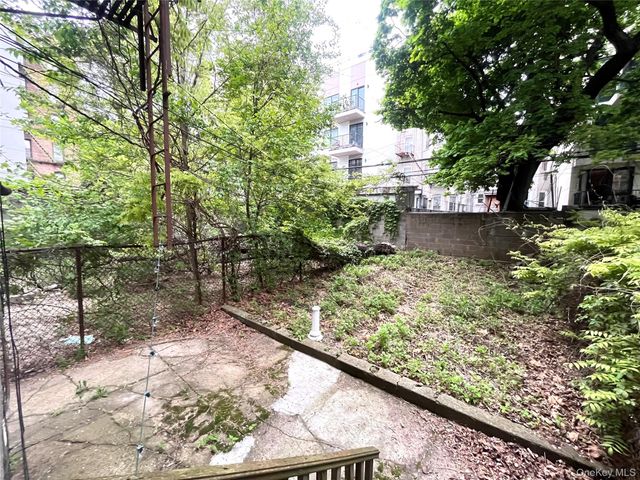 2537 Church Ave 1R, Brooklyn, NY 11226