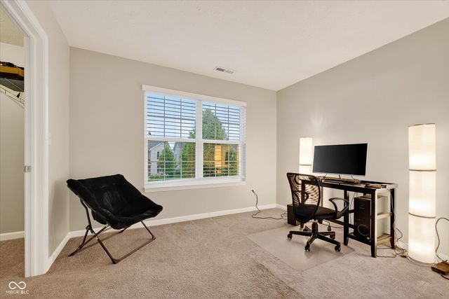 651 Farnham Drive, Westfield, IN 46074