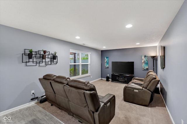 651 Farnham Drive, Westfield, IN 46074