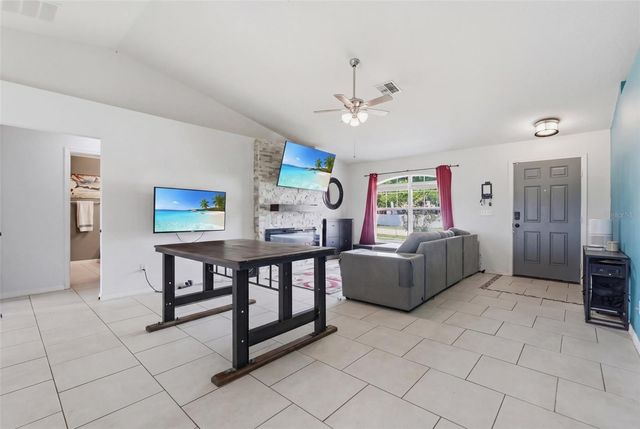 502 TIMBER RUN LANE, Groveland, FL 34736