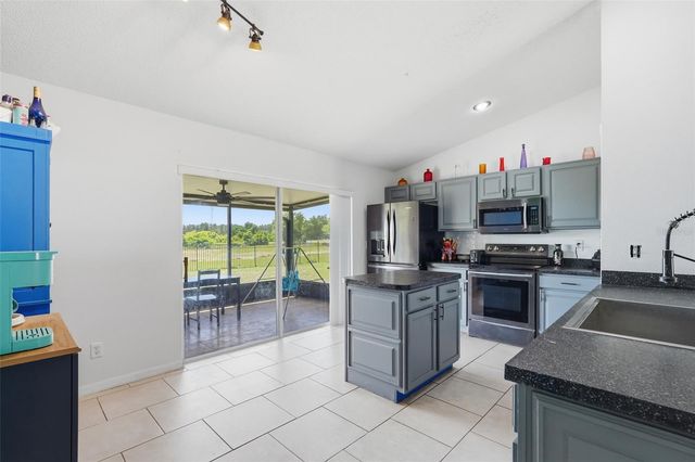 502 TIMBER RUN LANE, Groveland, FL 34736