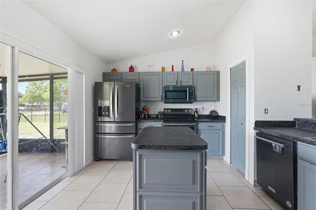 502 TIMBER RUN LANE, Groveland, FL 34736