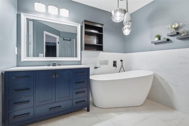 502 TIMBER RUN LANE, Groveland, FL 34736