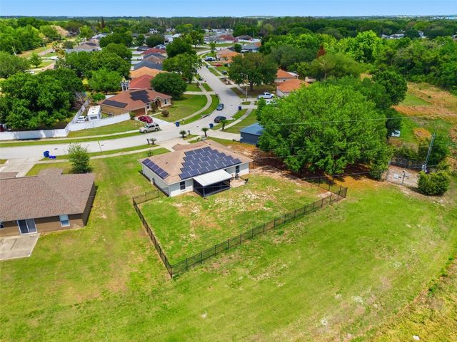 502 TIMBER RUN LANE, Groveland, FL 34736