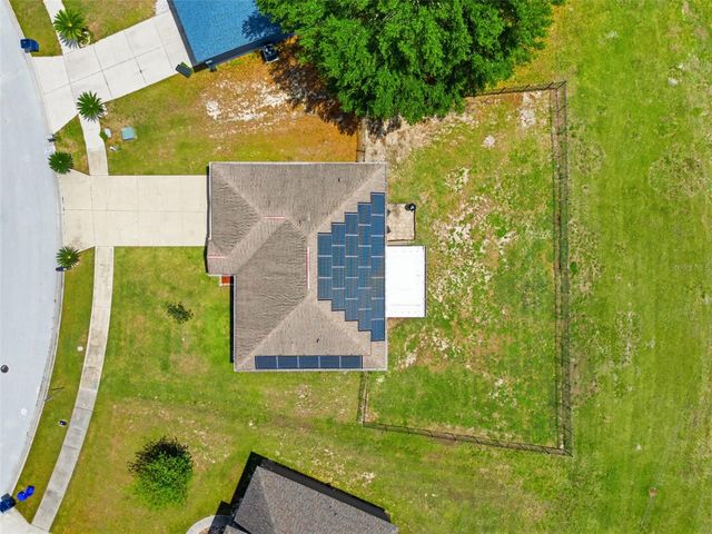502 TIMBER RUN LANE, Groveland, FL 34736