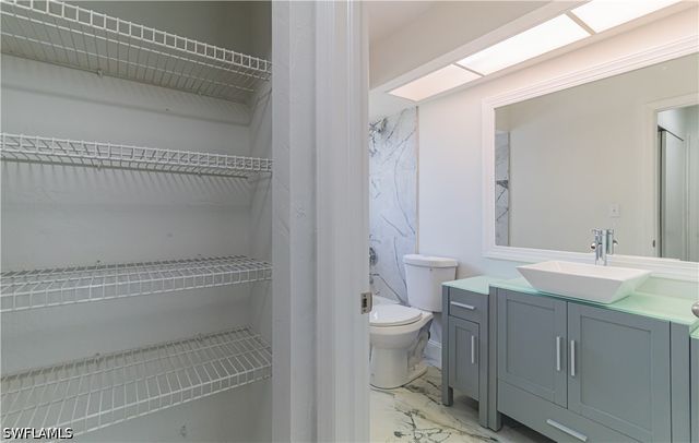 107 Blue Ridge DR 21, Naples, FL 34112