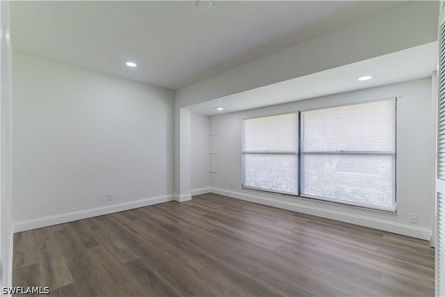 107 Blue Ridge DR 21, Naples, FL 34112