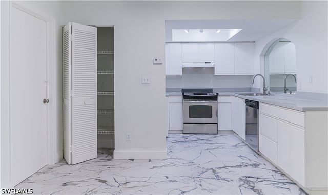 107 Blue Ridge DR 21, Naples, FL 34112