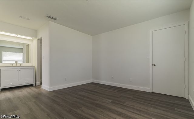 107 Blue Ridge DR 21, Naples, FL 34112
