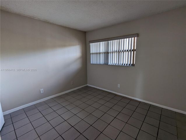 3400 Foxcroft Rd 213, Miramar, FL 33025