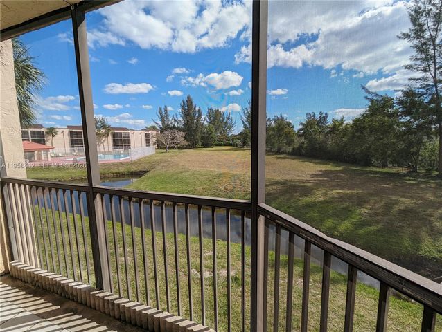 3400 Foxcroft Rd 213, Miramar, FL 33025