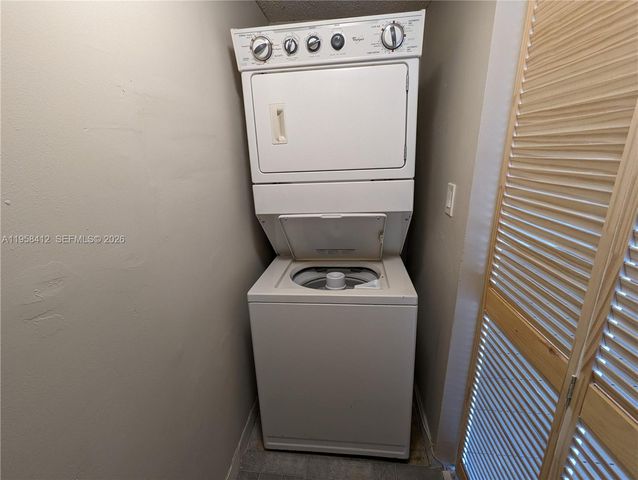 3400 Foxcroft Rd 213, Miramar, FL 33025