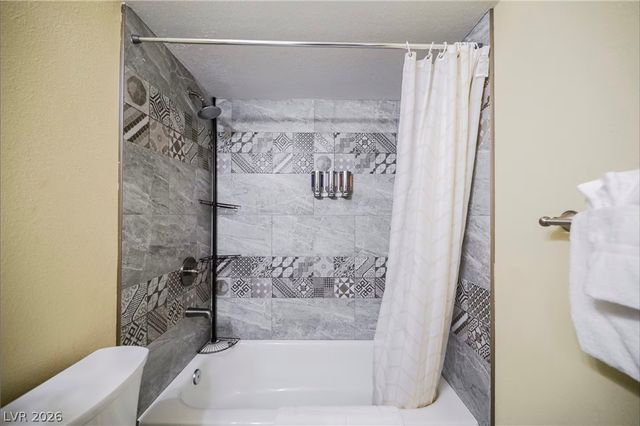 318 Quito Court, Henderson, NV 89014