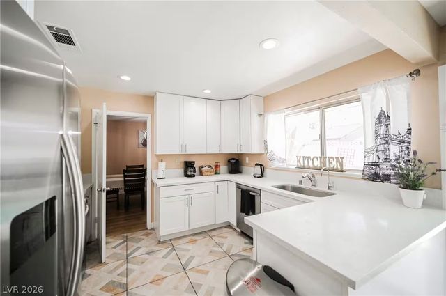 318 Quito Court, Henderson, NV 89014