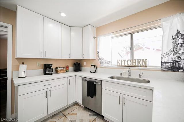 318 Quito Court, Henderson, NV 89014