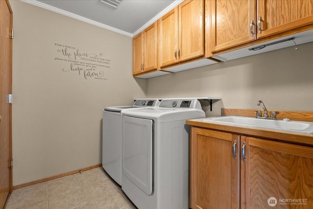 38208 34th Place S, Auburn, WA 98001